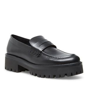 NWT Steve Madden Crew Black Box Loafers